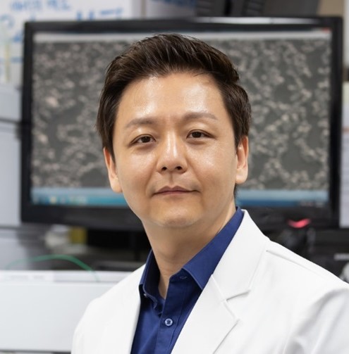 Prof. Youngbin Choy